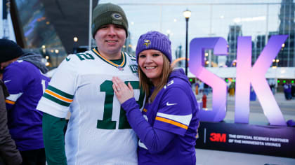 Vikings, Minneapolis Neighborhoods Agree on Expanded Tailgating Proposal