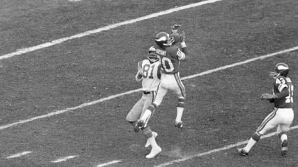 Lunchbreak: Hartman Revisits Coverage of 1969 Vikings for 50th Anniversary