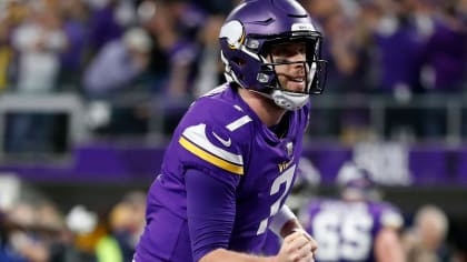 Stefon Diggs and Kyle Rudolph want matching Vikings jerseys and pants