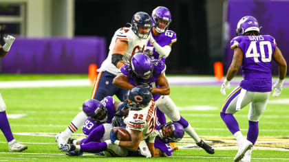 Vikings' playoff chances slip away after 33-27 loss to Bears