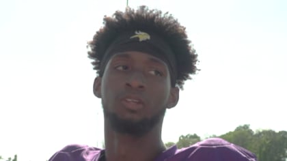 Minnesota Vikings cornerback Akayleb Evans (21) looks on before an NFL  preseason football game against the San Francisco 49ers Saturday, Aug. 20,  2022, in Minneapolis. (AP Photo/Abbie Parr Stock Photo - Alamy