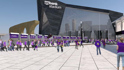 Minnesota Vikings build 800-person glass bar outside U.S. Bank