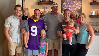 Party With Tommy Kramer With His Vikings Gameday Fan Experiences