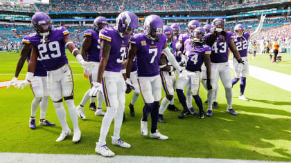 NFL, American Football Herren, USA Minnesota Vikings at Miami Dolphins Oct  16, 2022; Miami Gardens