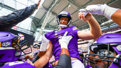 Vikings beat Jets, Thielen extends 100-yard receiving streak