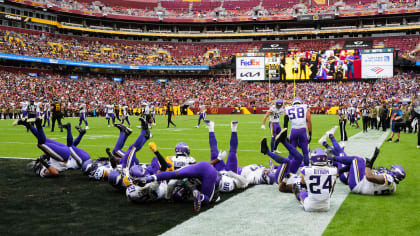 Vikings at Commanders Game Center