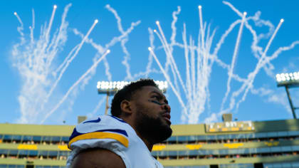 Vikings at Packers Game Center