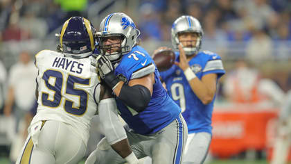 Former Lions offensive tackle Riley Reiff lands with another NFC North team