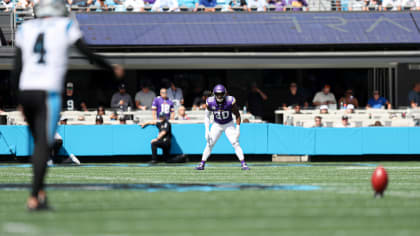 Minnesota Vikings fullback C.J. Ham (30) walks off the field after an NFL  football game against the Chicago Bears, Sunday, Jan. 8, 2023, in Chicago.  (AP Photo/Kamil Krzaczynski Stock Photo - Alamy