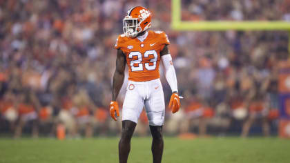 Minnesota Vikings cornerback Andrew Booth Jr. (23) warms up before an NFL  football game against the Miami Dolphins, Sunday, Oct. 16, 2022, in Miami  Gardens, Fla. (AP Photo/Lynne Sladky Stock Photo - Alamy