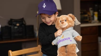 Thielen Foundation Surprises Kid with Super Bowl Tickets