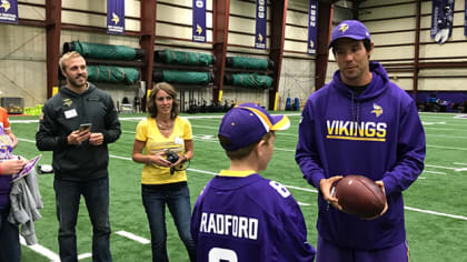 Bradford, Thielen Brighten Day for Make-A-Wish Kids