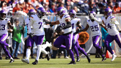 Cousins, Vikings rebound from blowout to beat Patriots 33-26