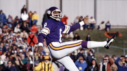 Vikings great Greg Coleman to drop the team's broadcast microphone, The  Mighty 790 KFGO