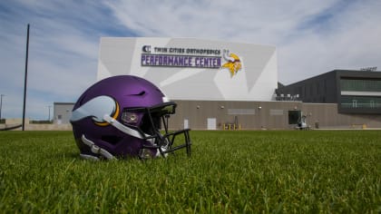 Vikings 2021 roster moves: Dakota Dozier on Reserve/COVID-19 list