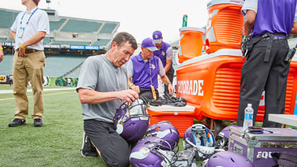 Dennis Ryan Named NFL Equipment Manager of the Year