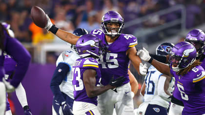 Minnesota Vikings linebacker Troy Dye (45) warms up before an NFL football  game against the Cleveland Browns, Sunday, Oct. 3, 2021, in Minneapolis.  (AP Photo/Bruce Kluckhohn Stock Photo - Alamy