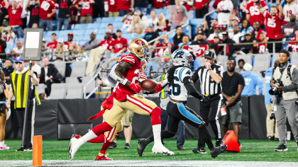 San Francisco 49ers running back Tevin Coleman (26) runs for four yards  against the Green Bay Packers in the second quarter of the NFC Championship  at Levi's Stadium in Santa Clara, California