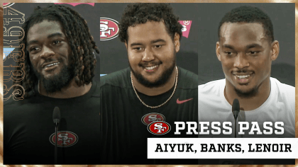 San Francisco 49ers cornerback Deommodore Lenoir (38) and San Francisco  49ers defensive end Charles Omenihu (92) celebrate after stopping Minnesota  Vi Stock Photo - Alamy