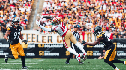 Deebo Samuel Leaps Over a Defender for a 45-yard Pickup