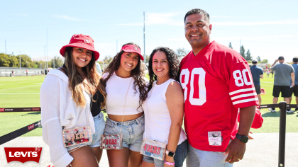 ✓️ Verified Faithful: E-40, Bayley and More Attend 49ers vs. Cardinals