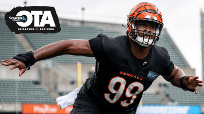 PHOTOS: Bengals fly stunning all-whites on Thursday Night Football