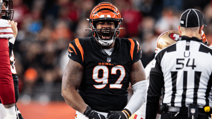 Download Cincinnati Bengals Football Team Athlete BJ Hill Medium