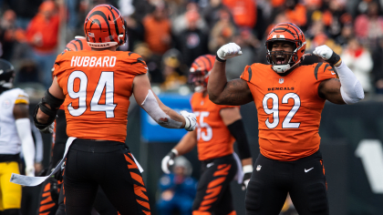 Cincinnati Bengals' B.J. Hill stands on the field during a practice at the  NFL football team's training facility in Cincinnati, Wednesday, July 27,  2022. (AP Photo/Aaron Doster Stock Photo - Alamy