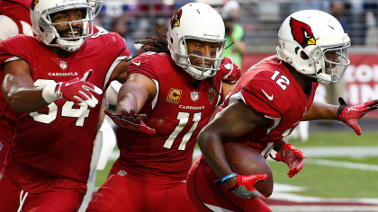 GLENDALE, AZ - SEPTEMBER 20: Arizona Cardinals wide receiver Larry  Fitzgerald (11) smiles before the NFL football game between the Washington Football  Team and the Arizona Cardinals on September 20, 2020 at