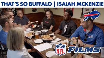 WATCH: Isaiah McKenzie welcomes Christmas dinner hosts to Bills game