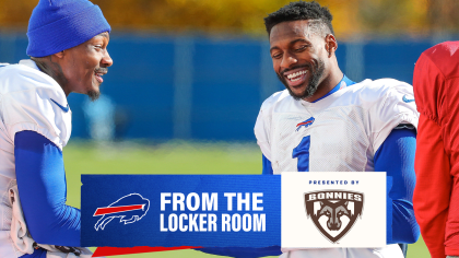 WATCH: Bills' Stefon Diggs does jersey swap with brother Trevon at