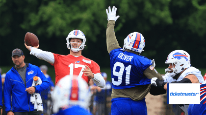 Buffalo Bills linebacker Travin Howard (45) in action during an