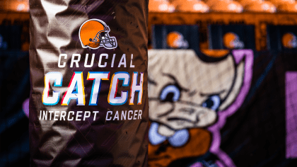 Cleveland Browns host 'Crucial Catch: Intercept Cancer' game against  Baltimore Ravens
