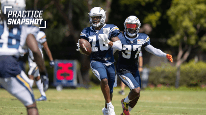 Raiders sign cornerback Casey Hayward Jr.