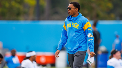 Chargers add Pat White as an offensive assistant coach – Orange