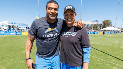 Joey Bosa Stays Out Longest (for Autographs) at NFL Boot Camp - Times of  San Diego