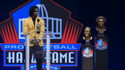 Gold jackets add Hall of Fame perspective for Edgerrin James, Peyton Manning