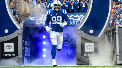 Colts 2022 Pro Bowl Spotlight: Darius Leonard