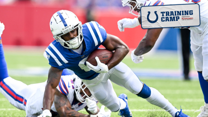 Richardson, Fields garner the spotlight as Bears and Colts practice  together before preseason game - ABC News