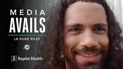 Dolphins Re-Signing LB Duke Riley