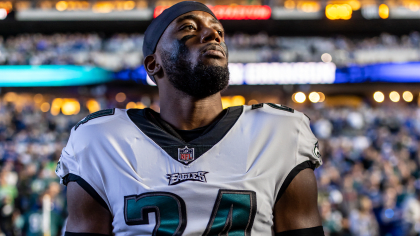 Philadelphia Eagles cornerback James Bradberry (24) in action