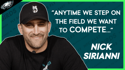 NFL fans roast Carson Wentz's 'alternate' workout uniform – NBC