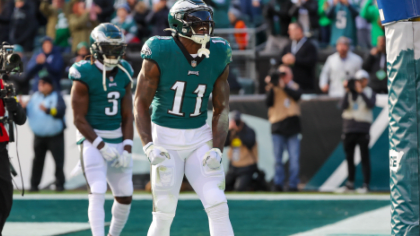 NFL Week 13 2022: Philadelphia Eagles vs. Tennessee Titans - Bleeding Green  Nation