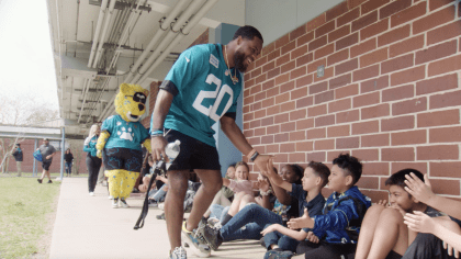 Youth football camp with Paul Posluszny, Kevin Hardy taking place before  Dolphins vs. Jaguars