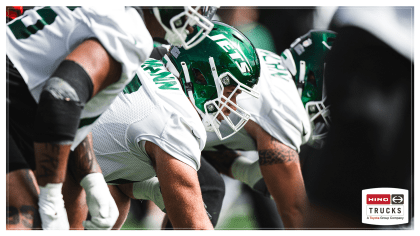 New York Jets helmets include tribute to Greg Knapp