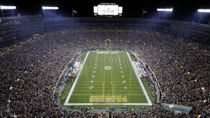 Green Bay Packers vs. Minnesota Vikings Tickets Sun, Oct 29, 2023 12:00 pm  at Lambeau Field in Green Bay, WI