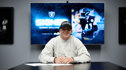 Raiders news: Las Vegas signs linebacker Robert Spillane - Silver