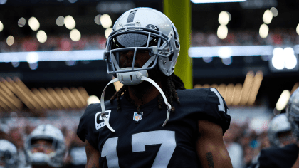 2022 NFL Player of the Day Davante Adams Las Vegas Raiders #26