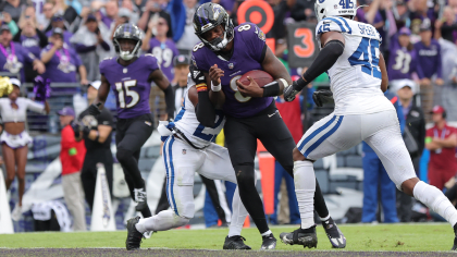 Baltimore Ravens wide receiver Torrey Smith hauls in the game winning  touchdown pass with 8 seconds left during the second half of their game on  Sunday, November 6, 2011, won by Baltimore