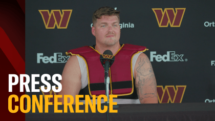 Washington Commanders signing offensive tackle Andrew Wylie